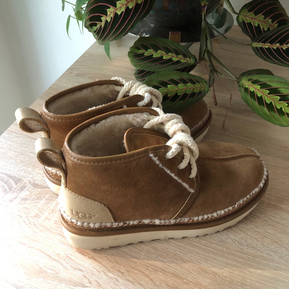Ladies 8.5 9 UGG Neumel Stitch Ankle Boots Mens 6 Unisex